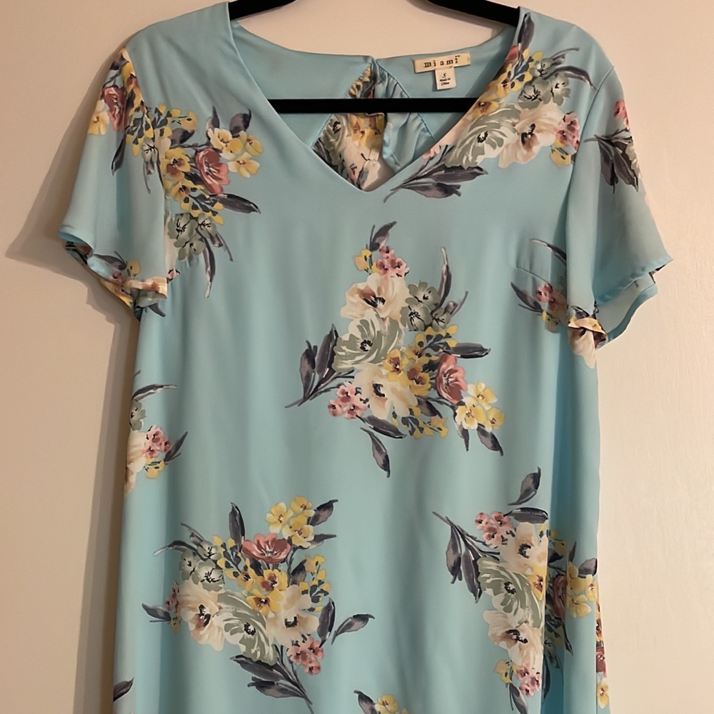 Blue Floral Mini Dress. Medium.